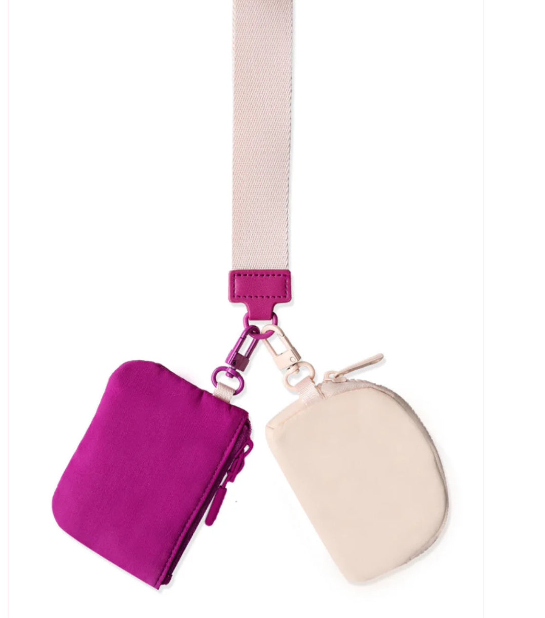 POUCH WRISTLET