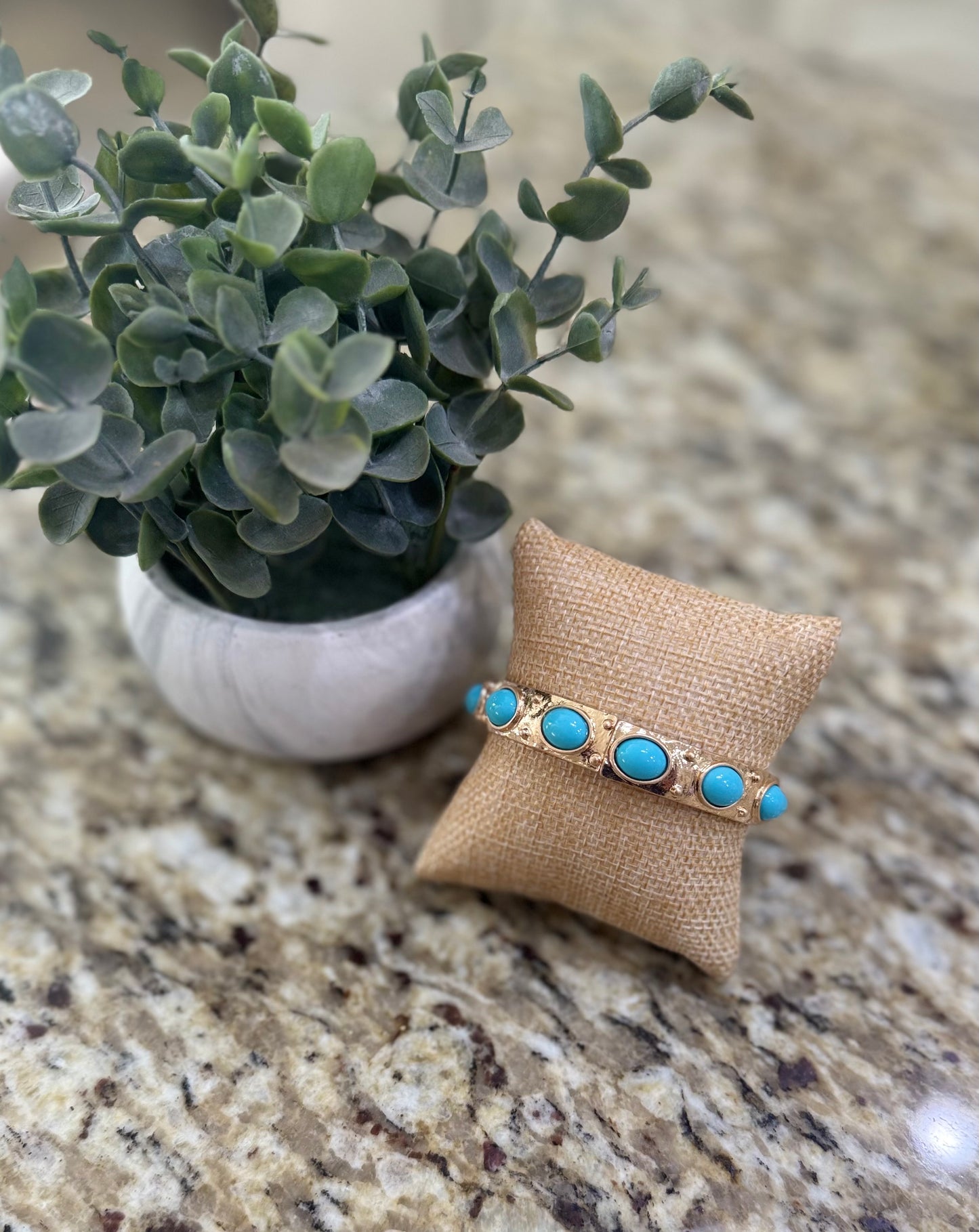 BOLD BANGLES