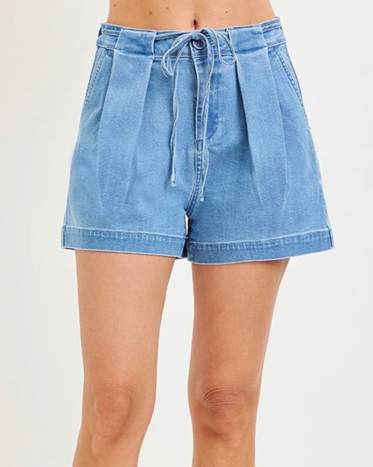 RISEN PLEATED SLOUCH SHORTS