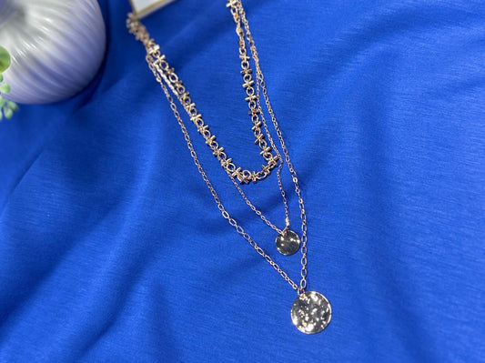 TRIPLE LAYER BEADED NECKLACE