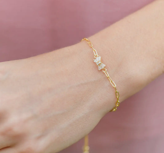 GLITZY BOW BRACELET