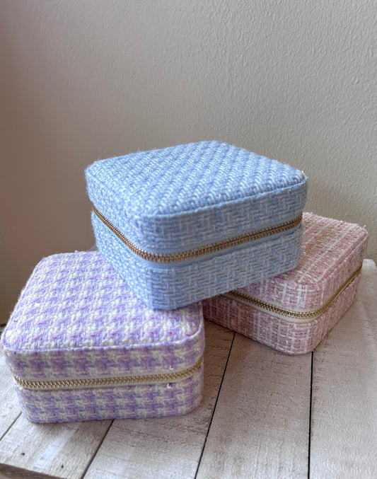 JEWELRY ORGANIZER
