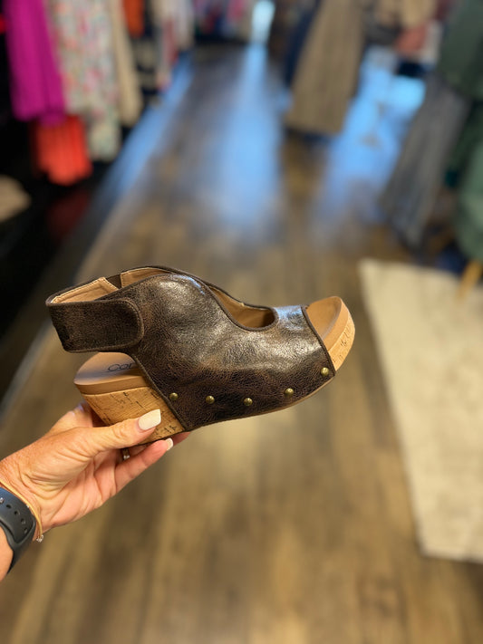 FRISKY SANDAL