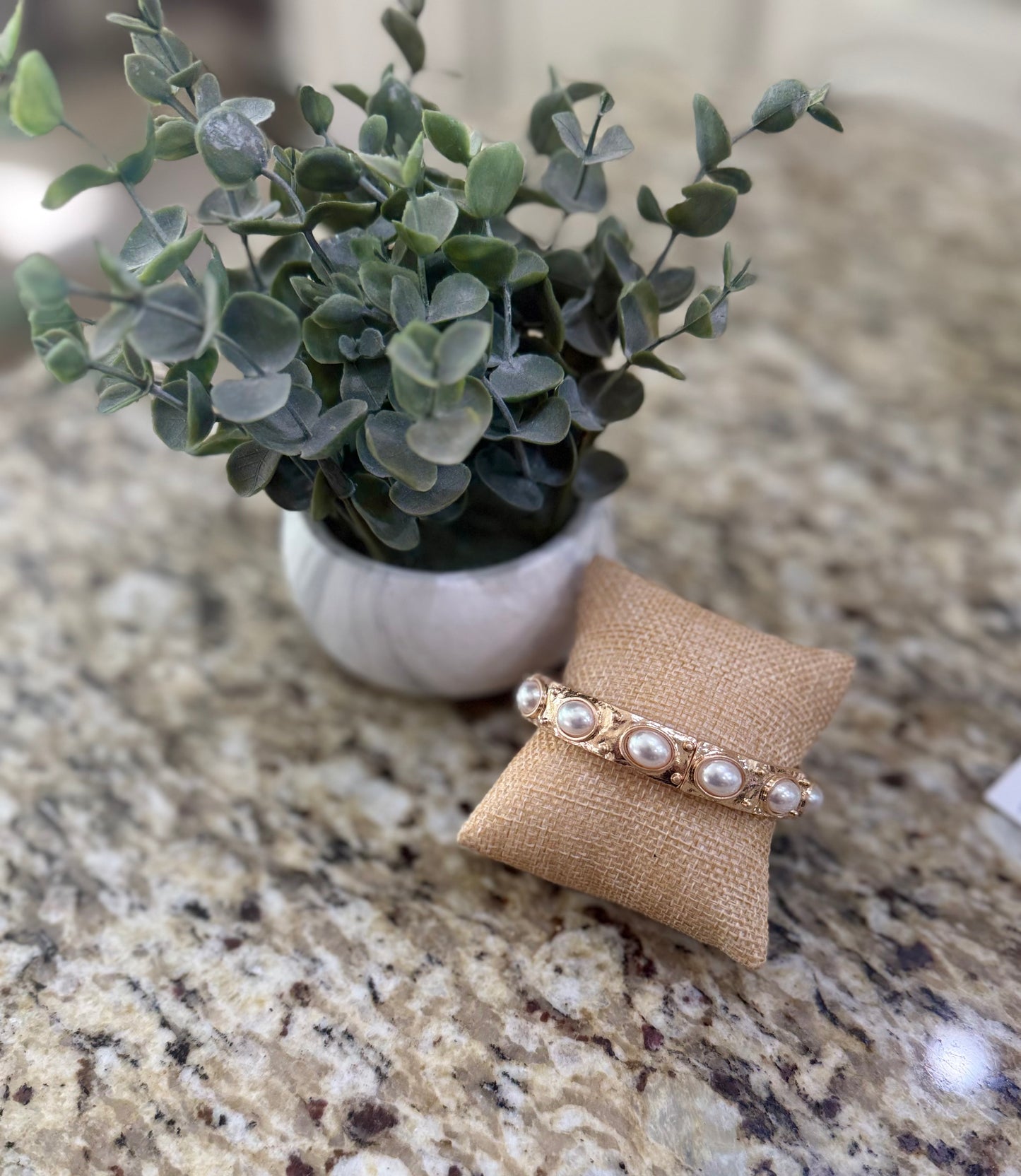 BOLD BANGLES