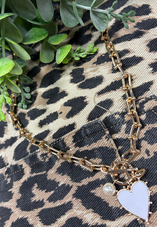 STUDDED HEART NECKLACE