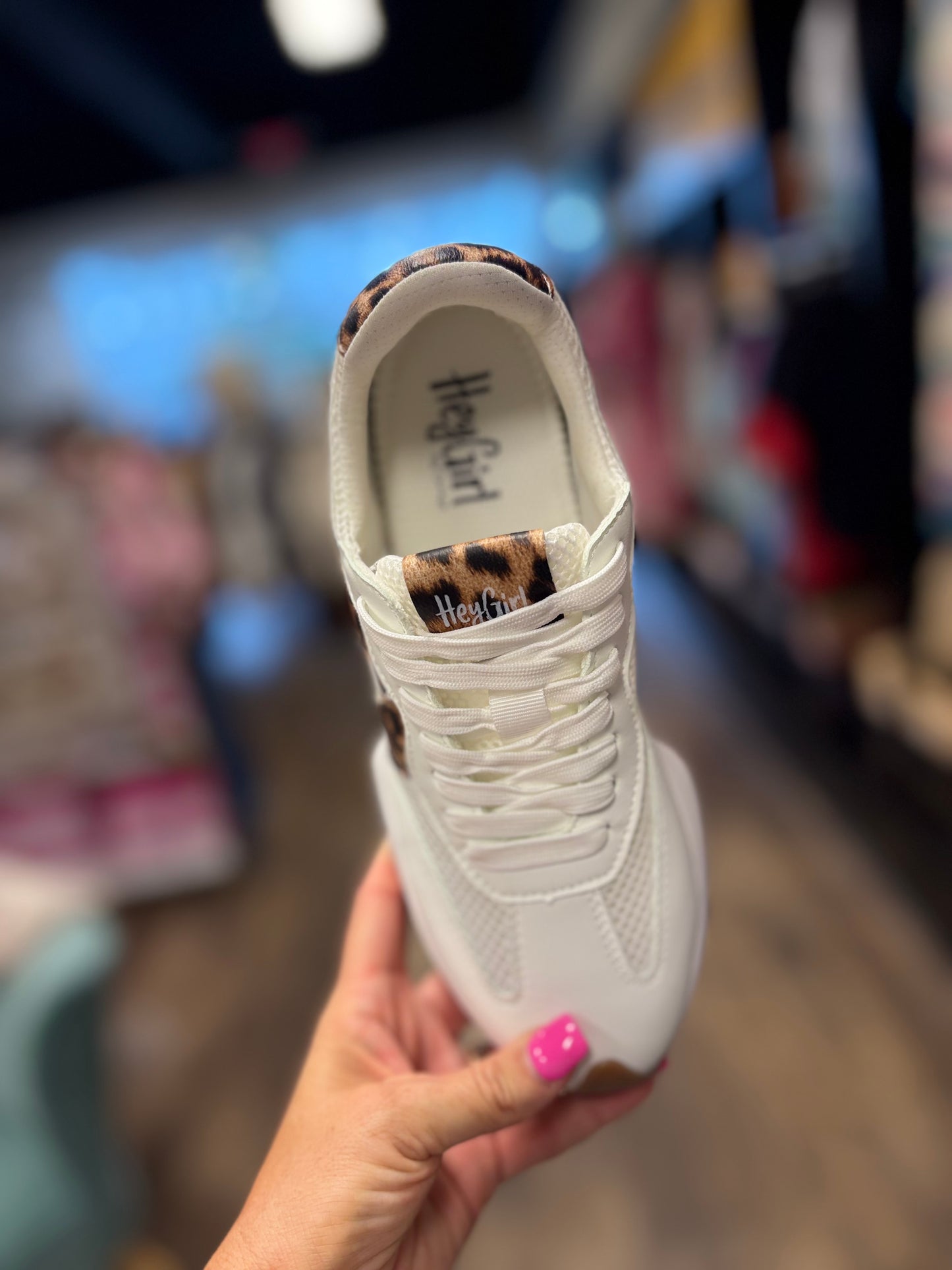 NO PROB SNEAKER