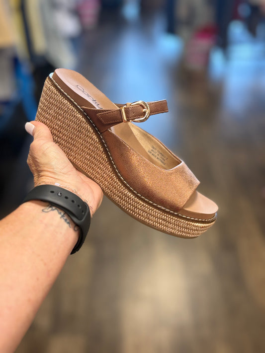 TREAT YOURSELF SANDAL