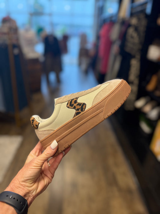 POP OFF SNEAKER
