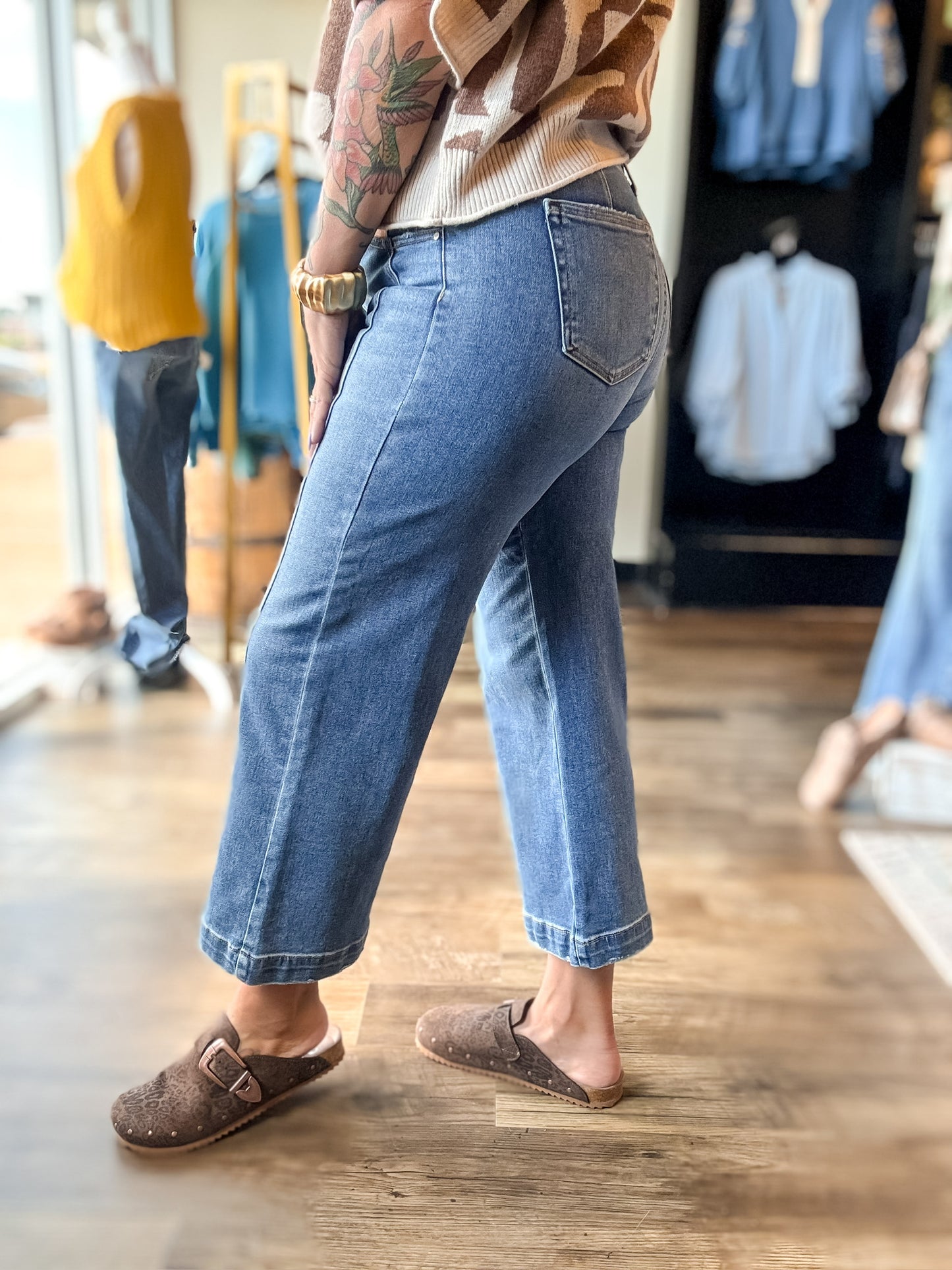 RISEN WIDE SEAM
