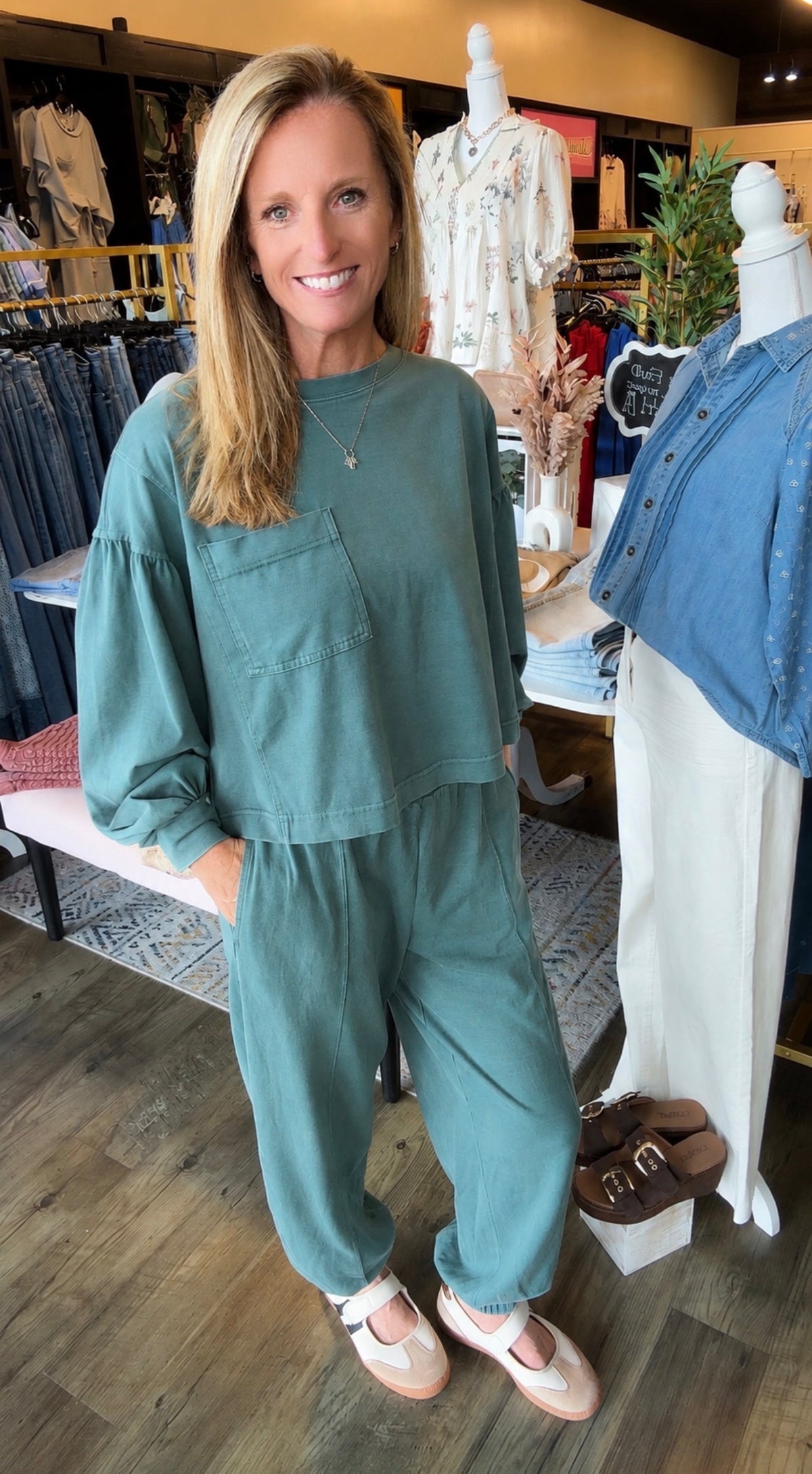 FALLEN JOGGER SET