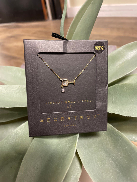 SIP & POUR SECRET BOX